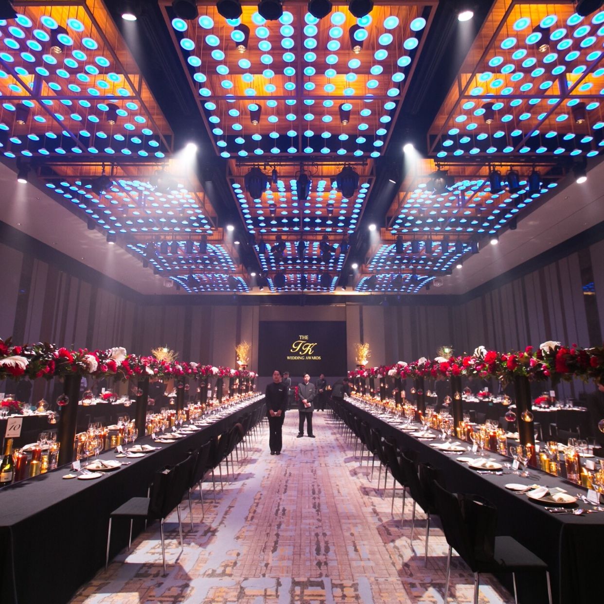 披露宴パーティのカバー写真