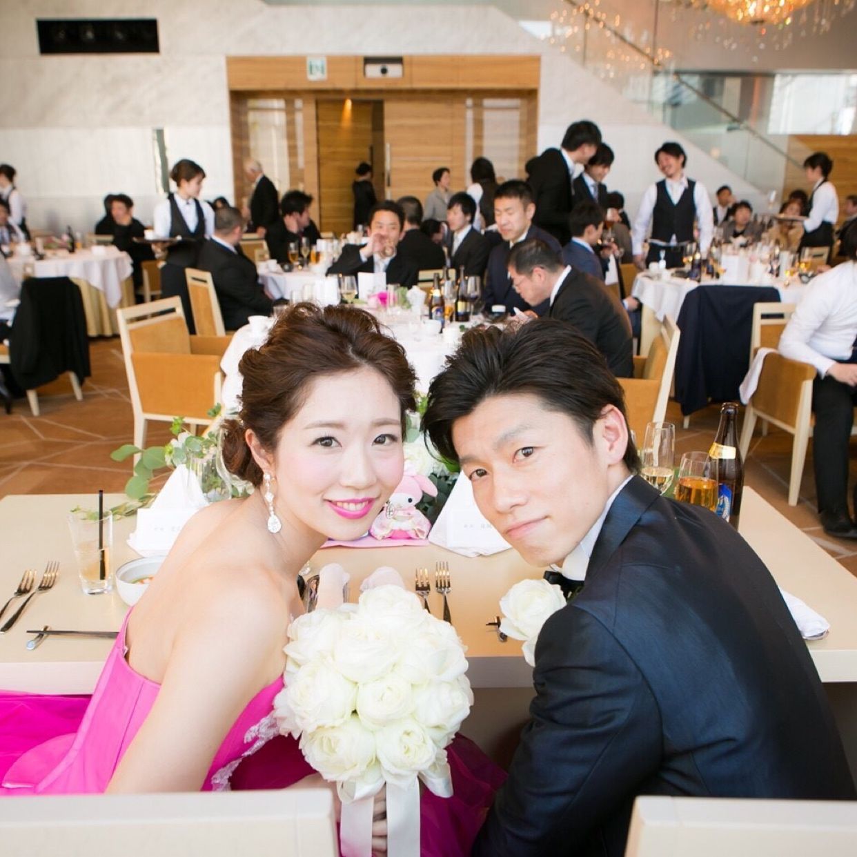 披露宴パーティのカバー写真