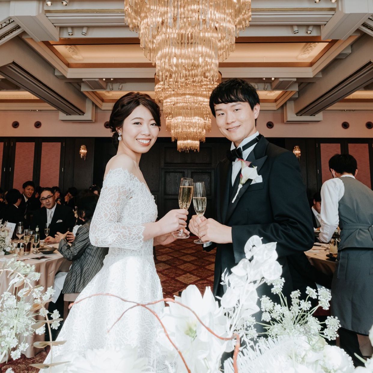 披露宴パーティのカバー写真