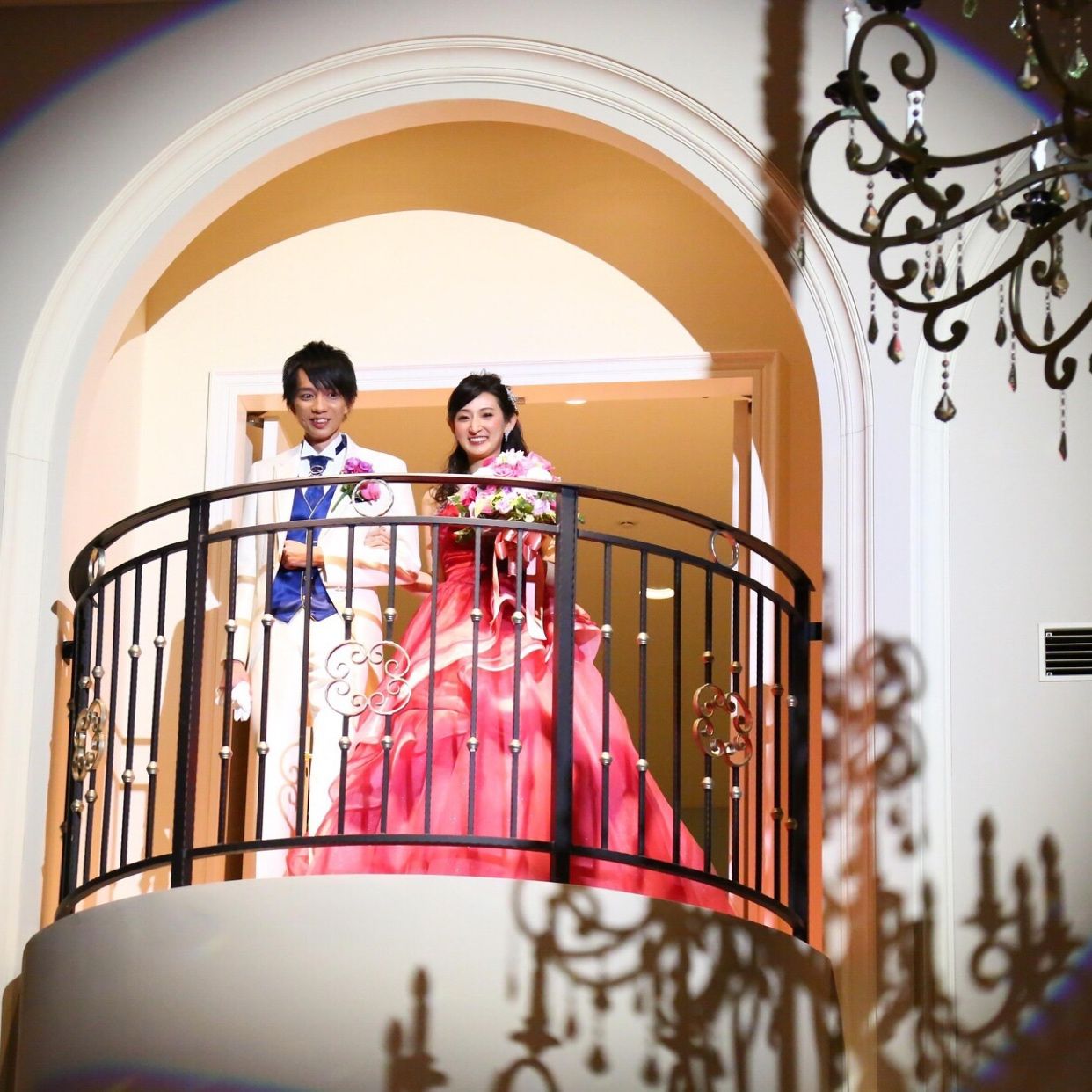 披露宴パーティのカバー写真