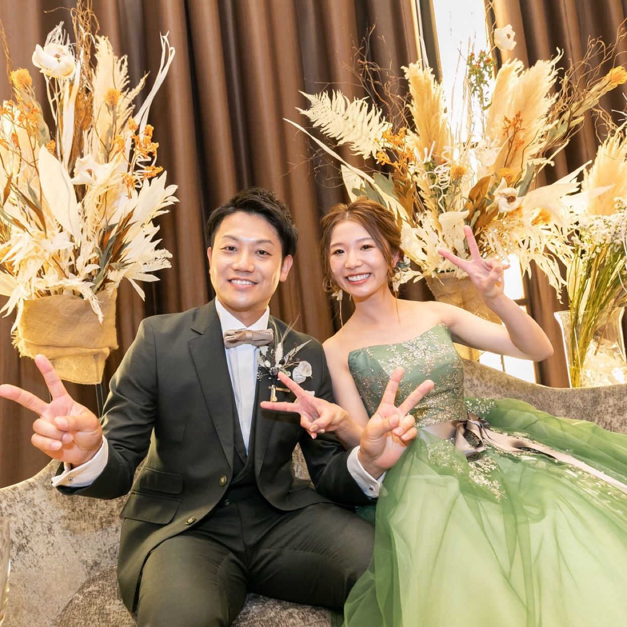 披露宴パーティのカバー写真