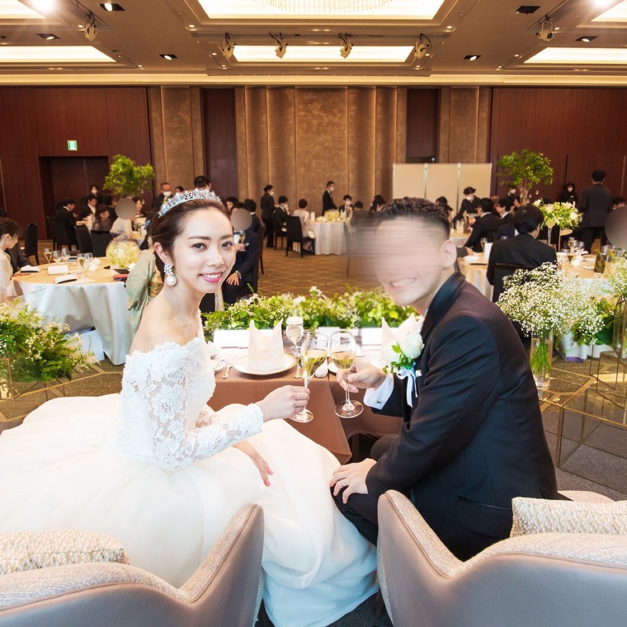 披露宴パーティのカバー写真