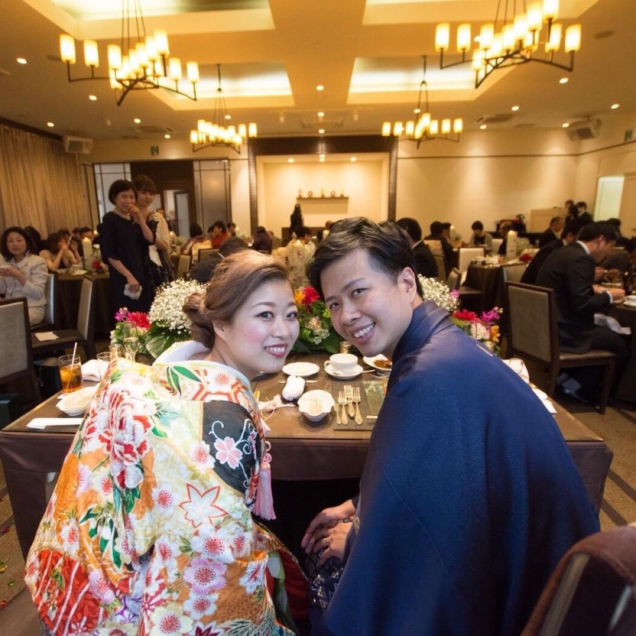 披露宴パーティのカバー写真