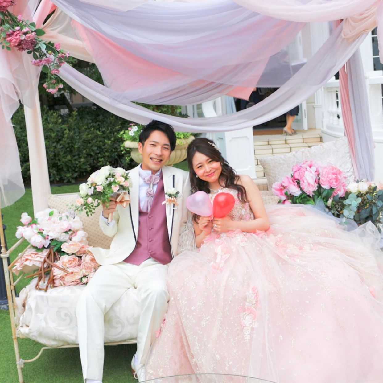 披露宴パーティのカバー写真