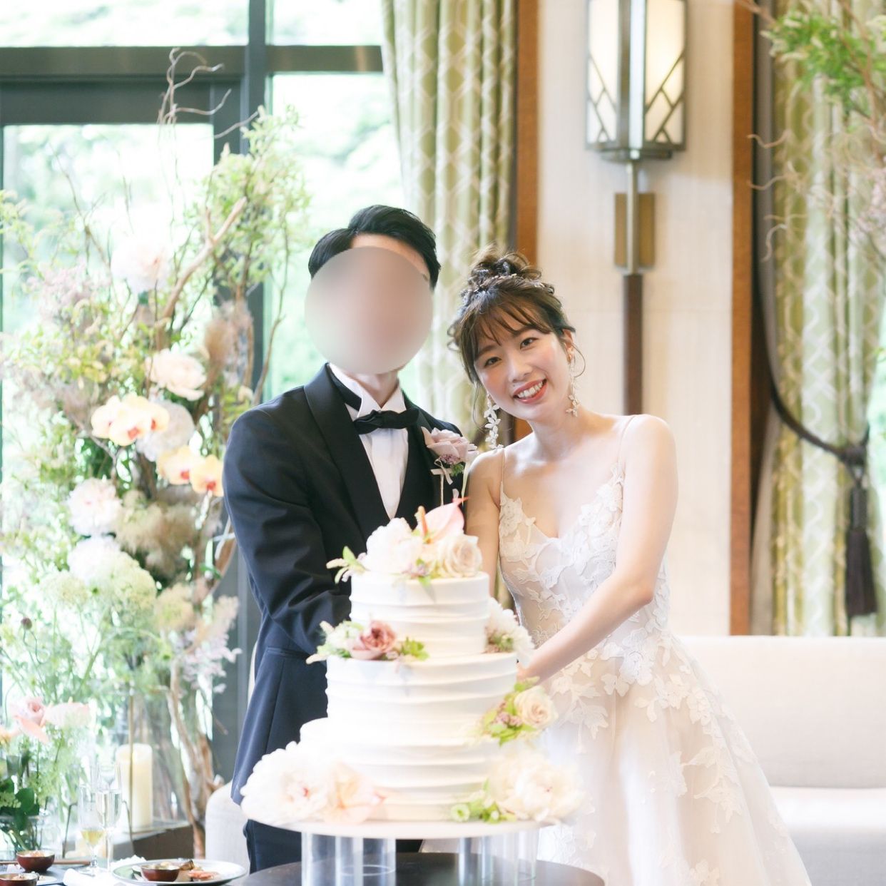 披露宴パーティのカバー写真