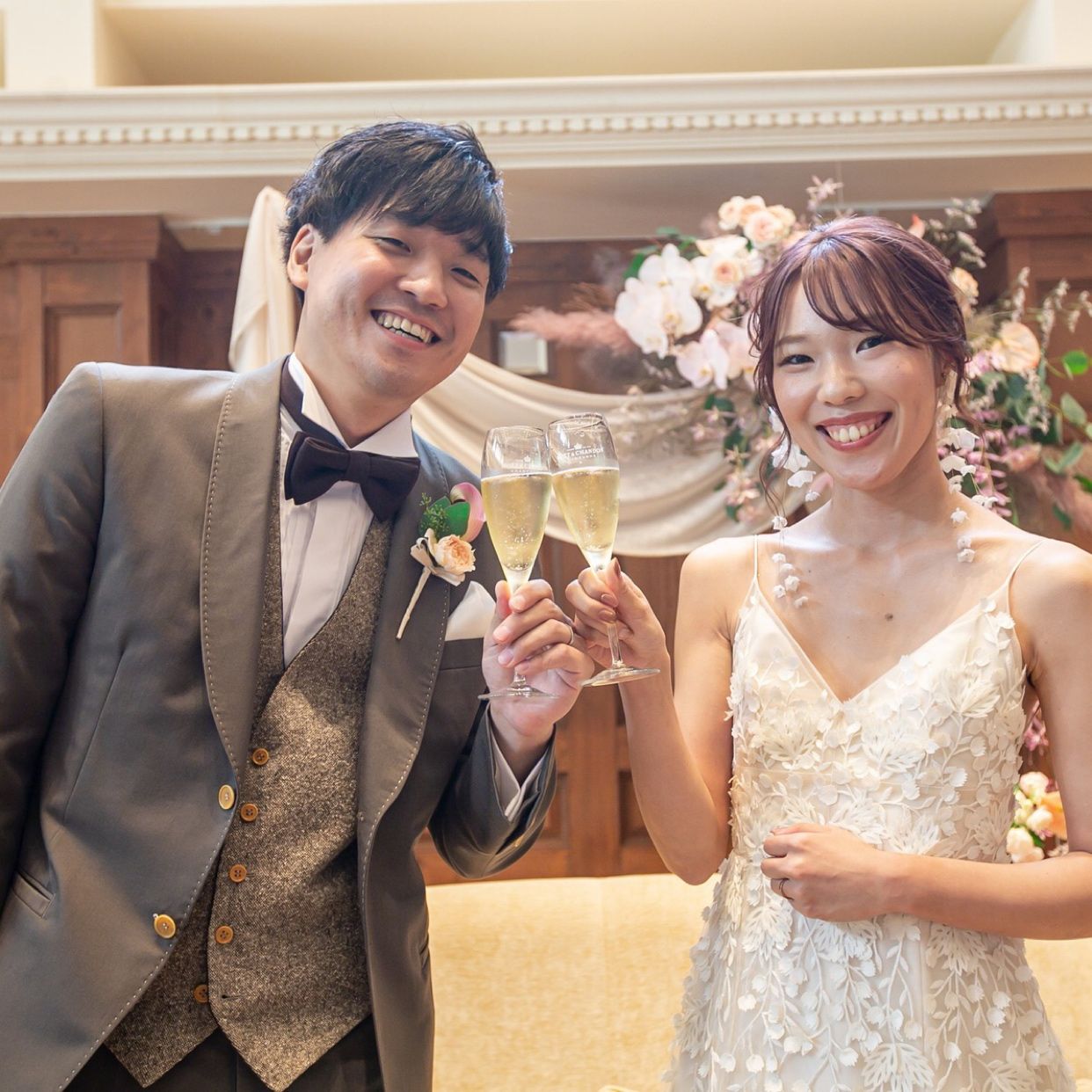 披露宴パーティのカバー写真