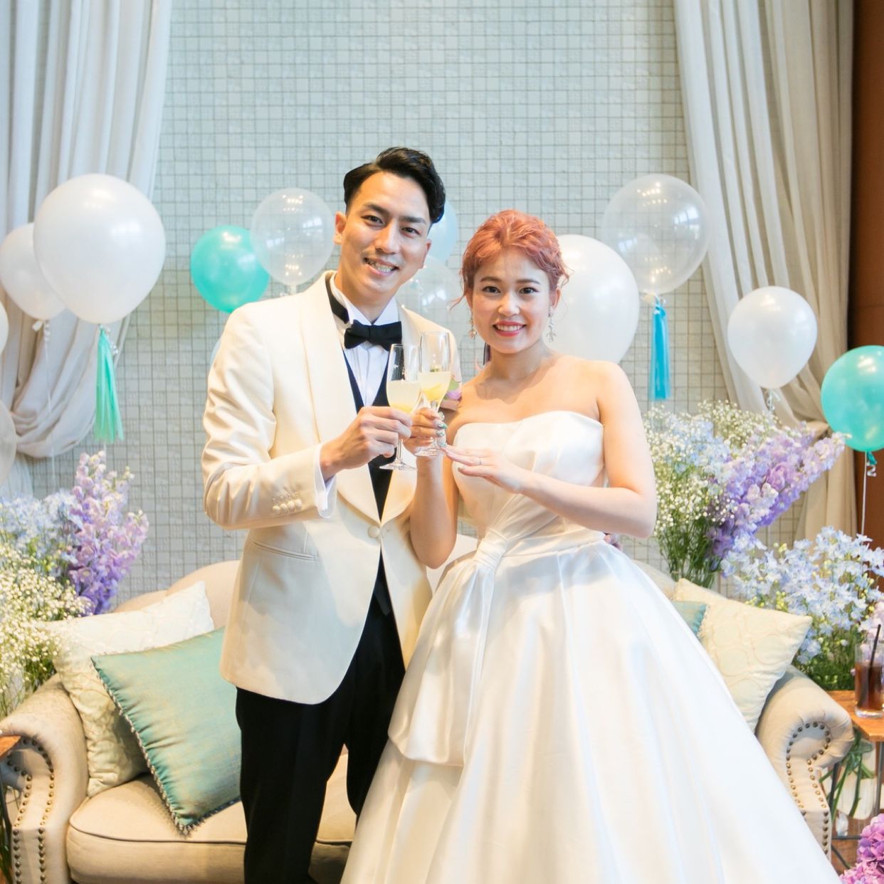 披露宴パーティのカバー写真