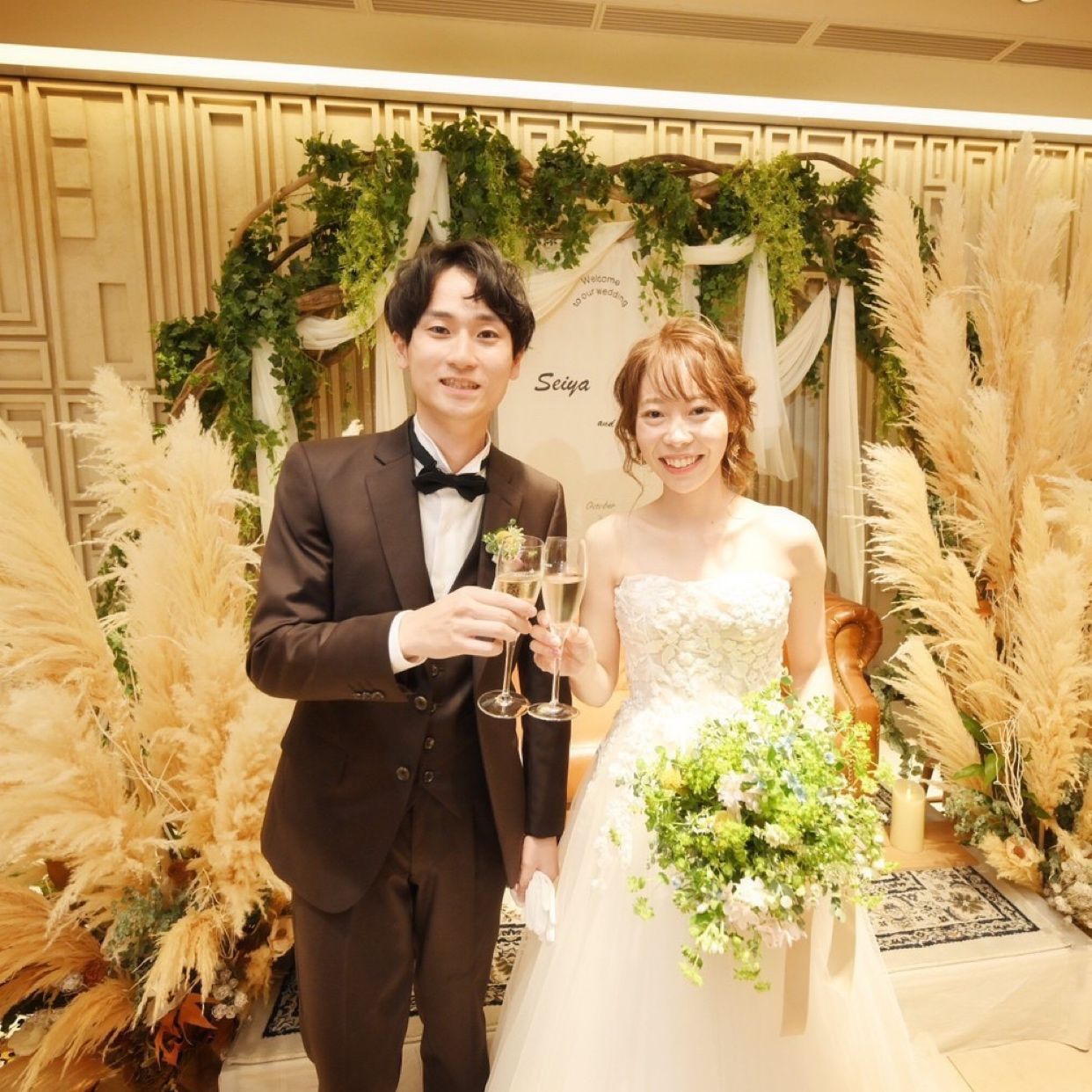 披露宴パーティのカバー写真