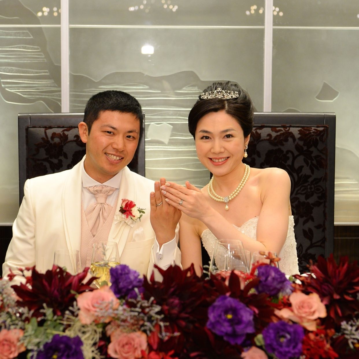 披露宴パーティのカバー写真