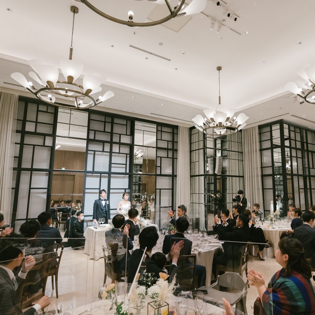 披露宴パーティのカバー写真