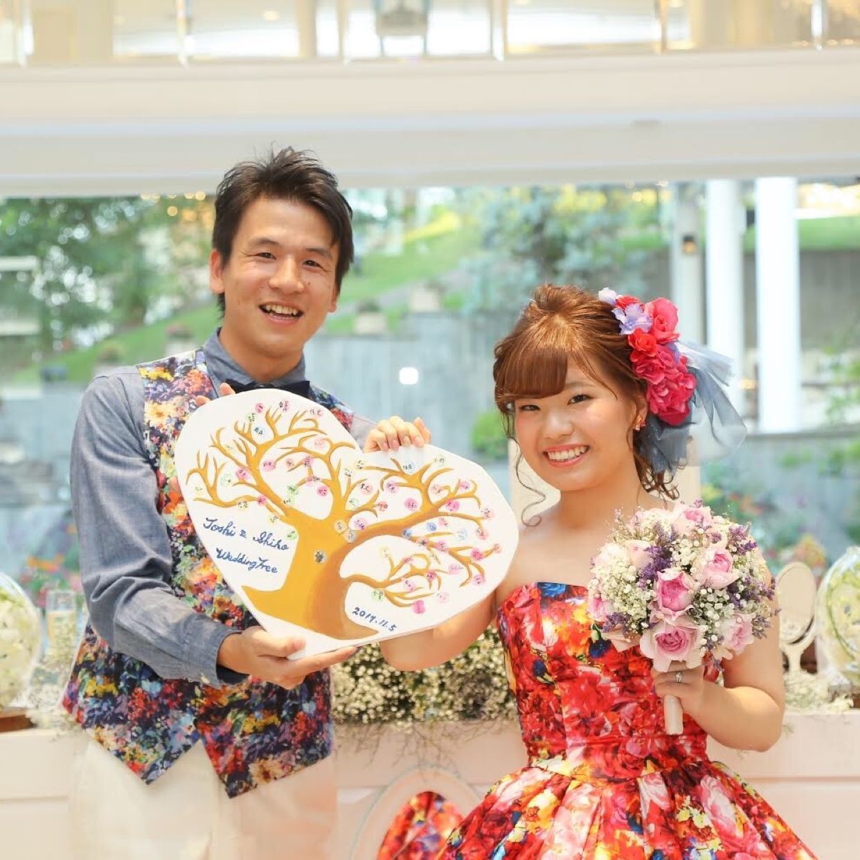 披露宴パーティのカバー写真