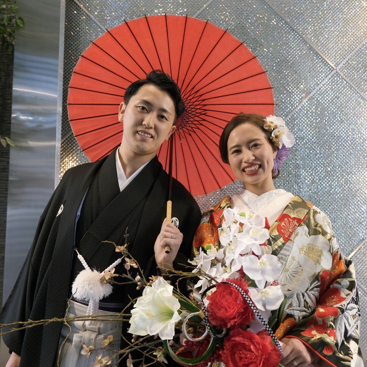 披露宴パーティのカバー写真