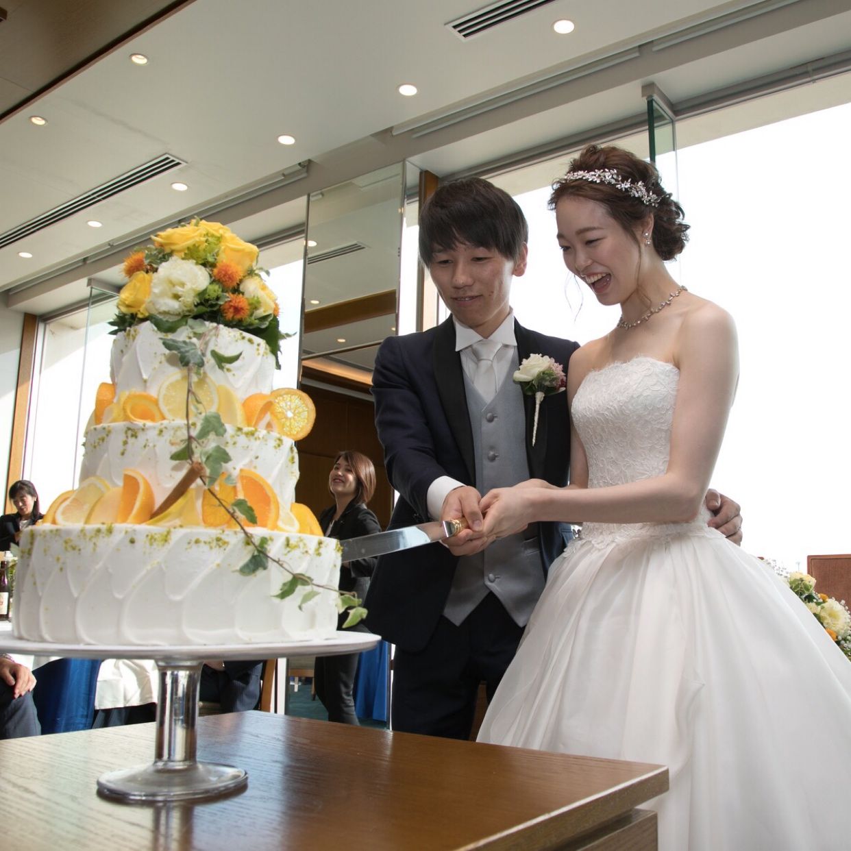 披露宴パーティのカバー写真