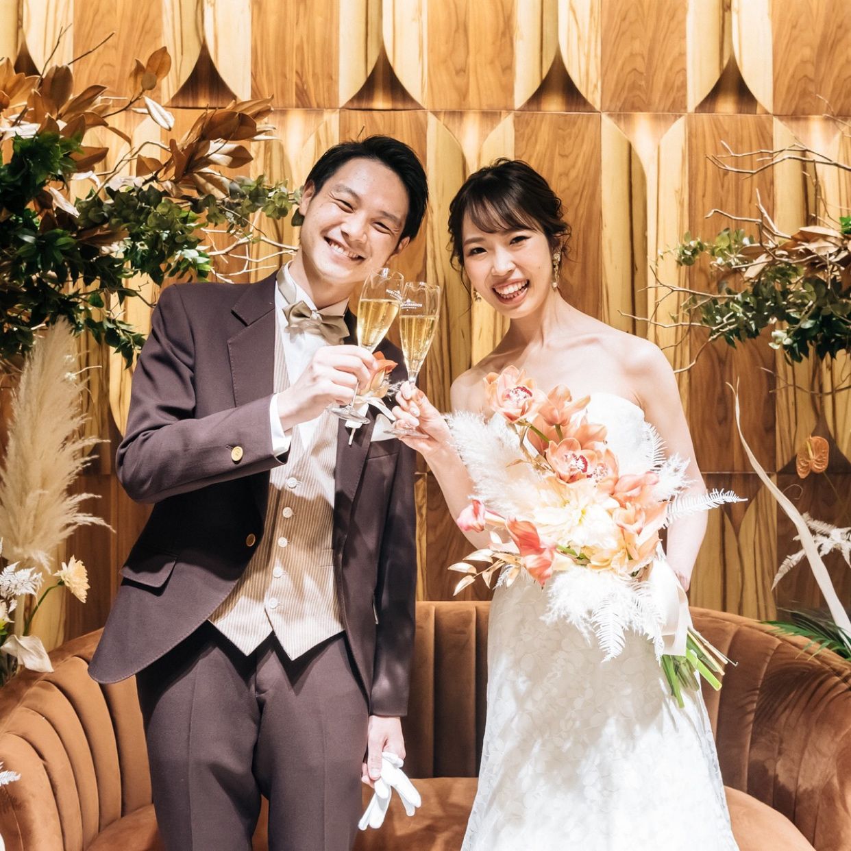 披露宴パーティのカバー写真