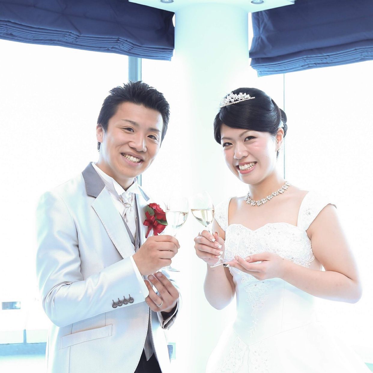 披露宴パーティのカバー写真