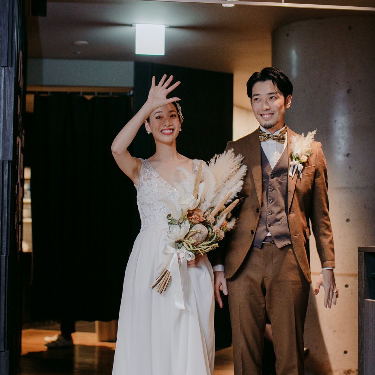 披露宴パーティのカバー写真