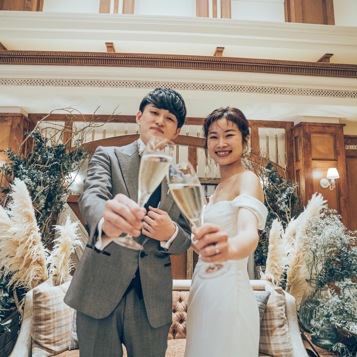 披露宴パーティのカバー写真