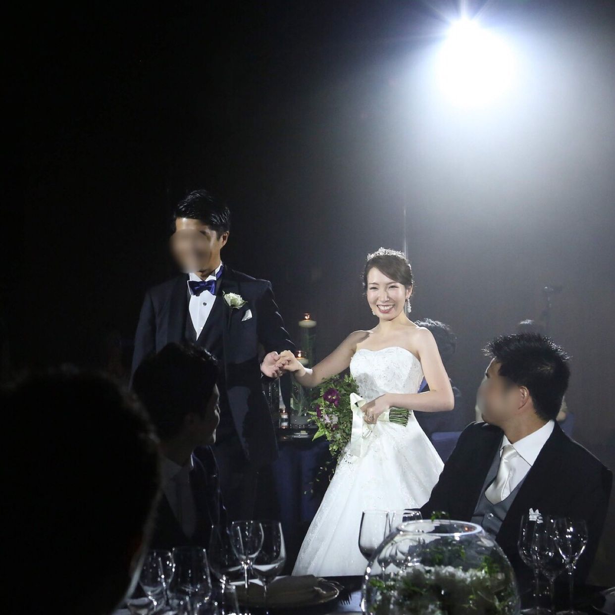 披露宴パーティのカバー写真