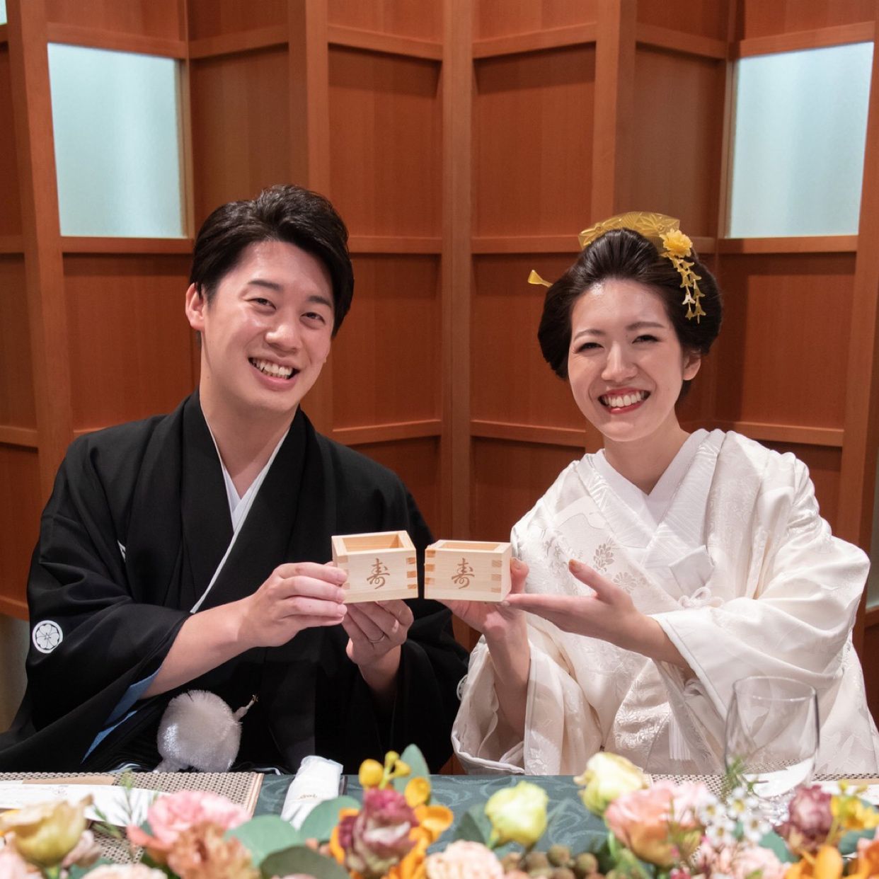 披露宴パーティのカバー写真