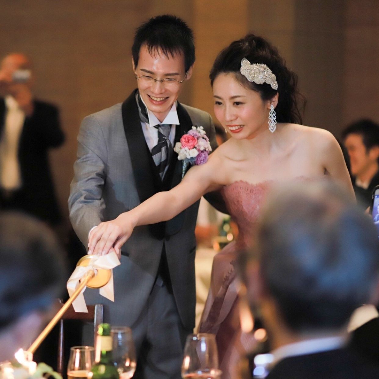 披露宴パーティのカバー写真