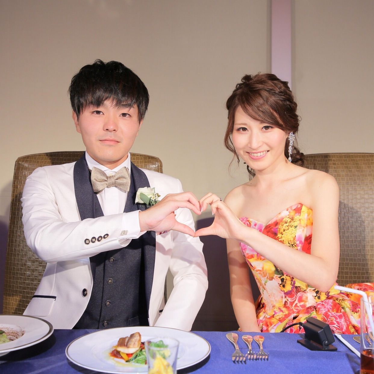 披露宴パーティのカバー写真