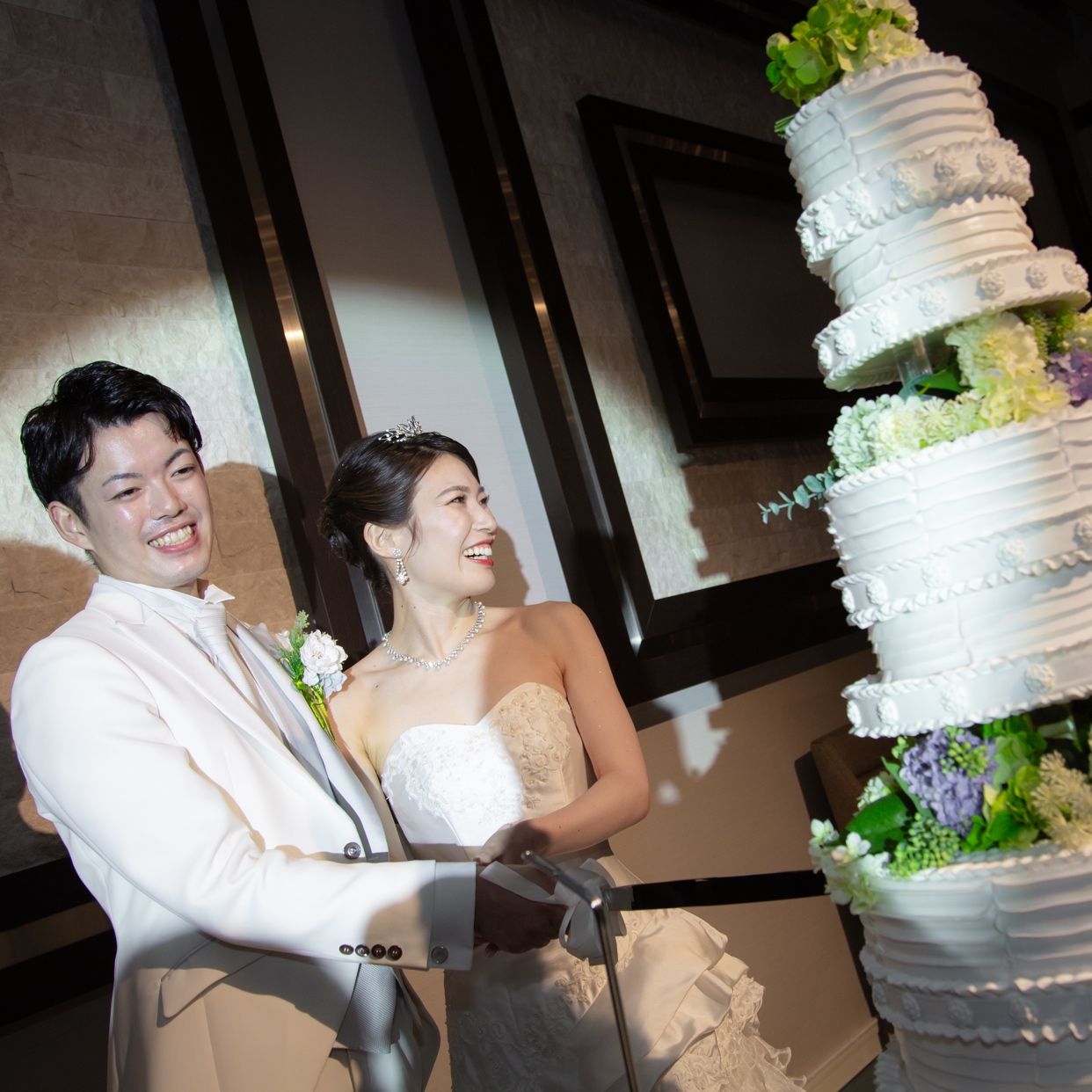 披露宴パーティのカバー写真