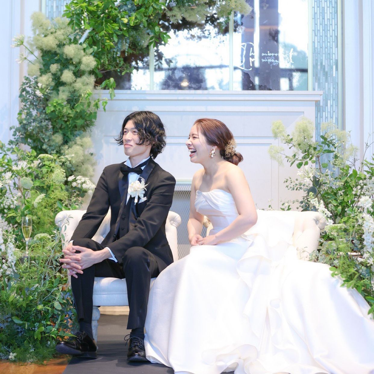 披露宴パーティのカバー写真