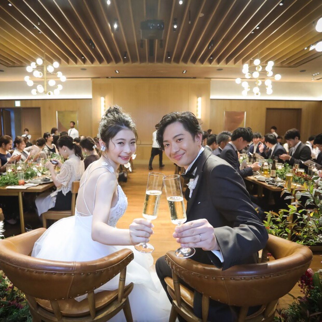 披露宴パーティのカバー写真