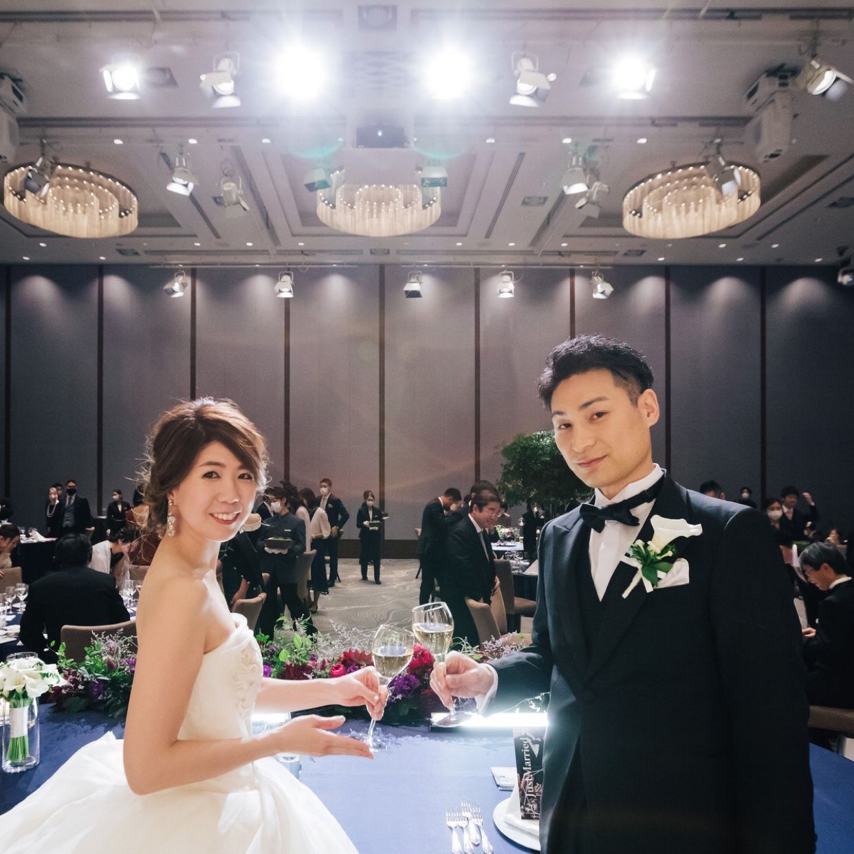 披露宴パーティのカバー写真