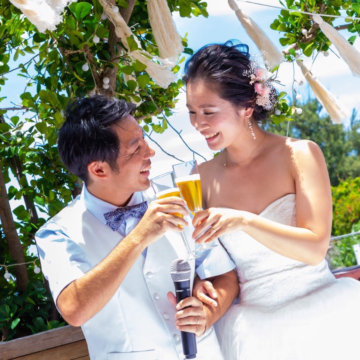 披露宴パーティのカバー写真