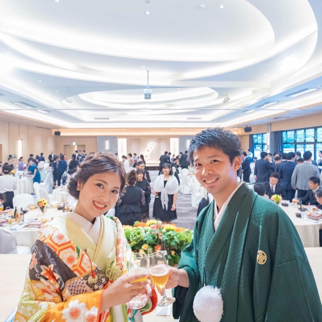 披露宴パーティのカバー写真