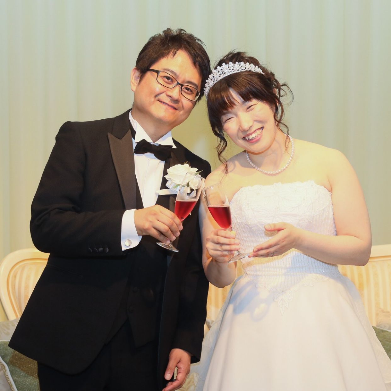 披露宴パーティのカバー写真