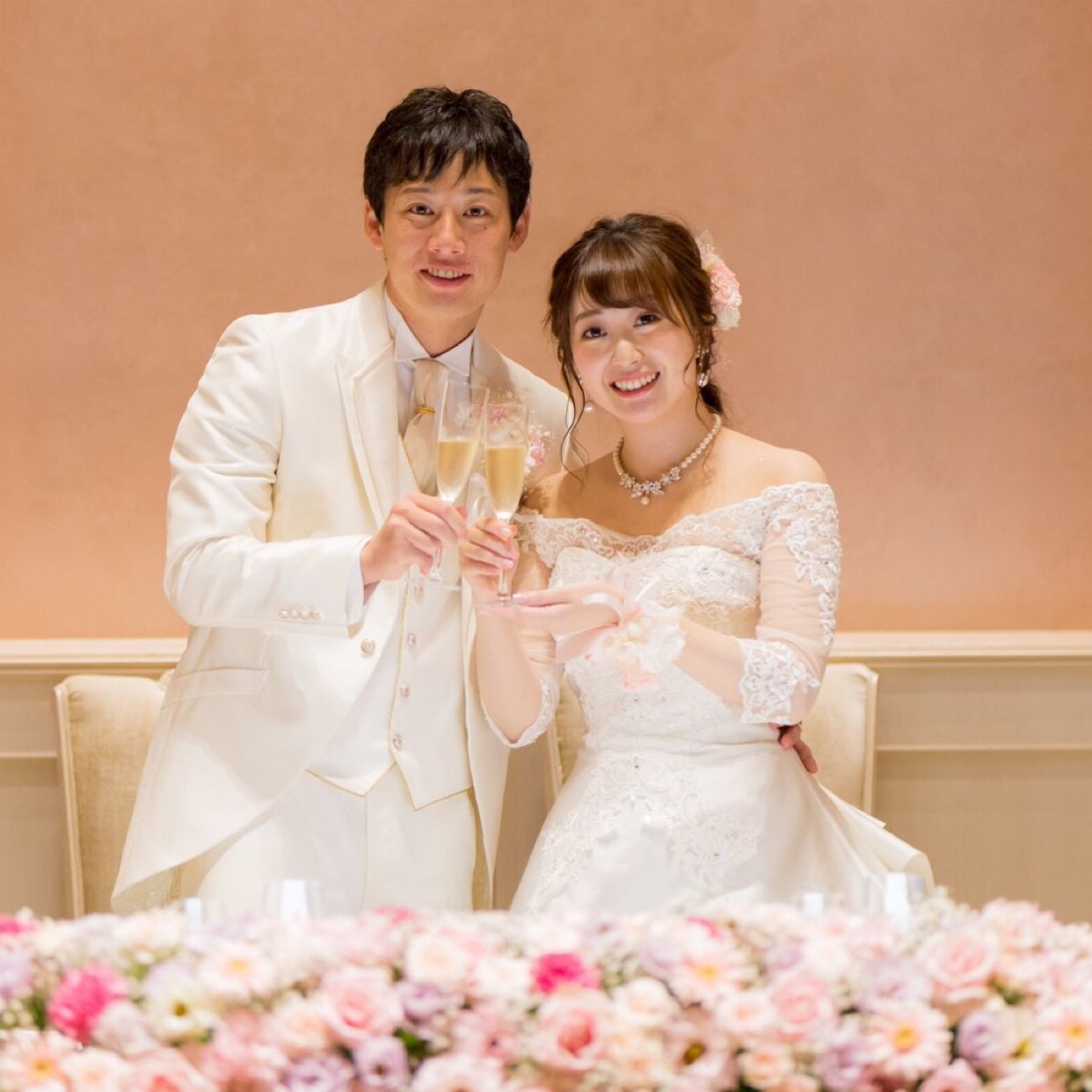 披露宴パーティのカバー写真