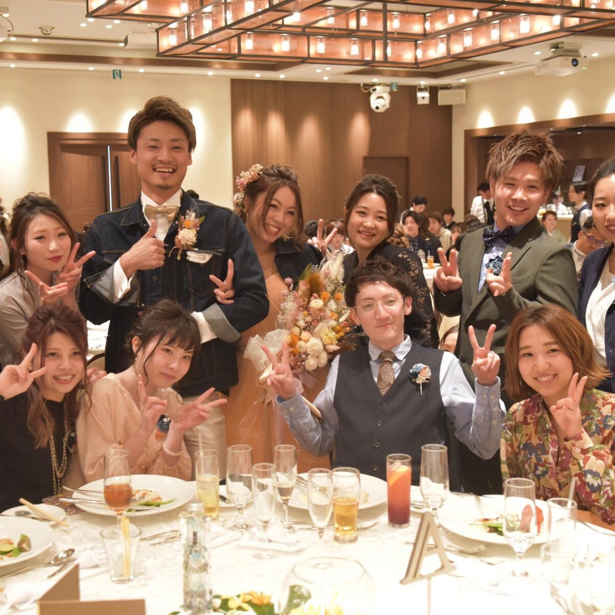 披露宴パーティのカバー写真