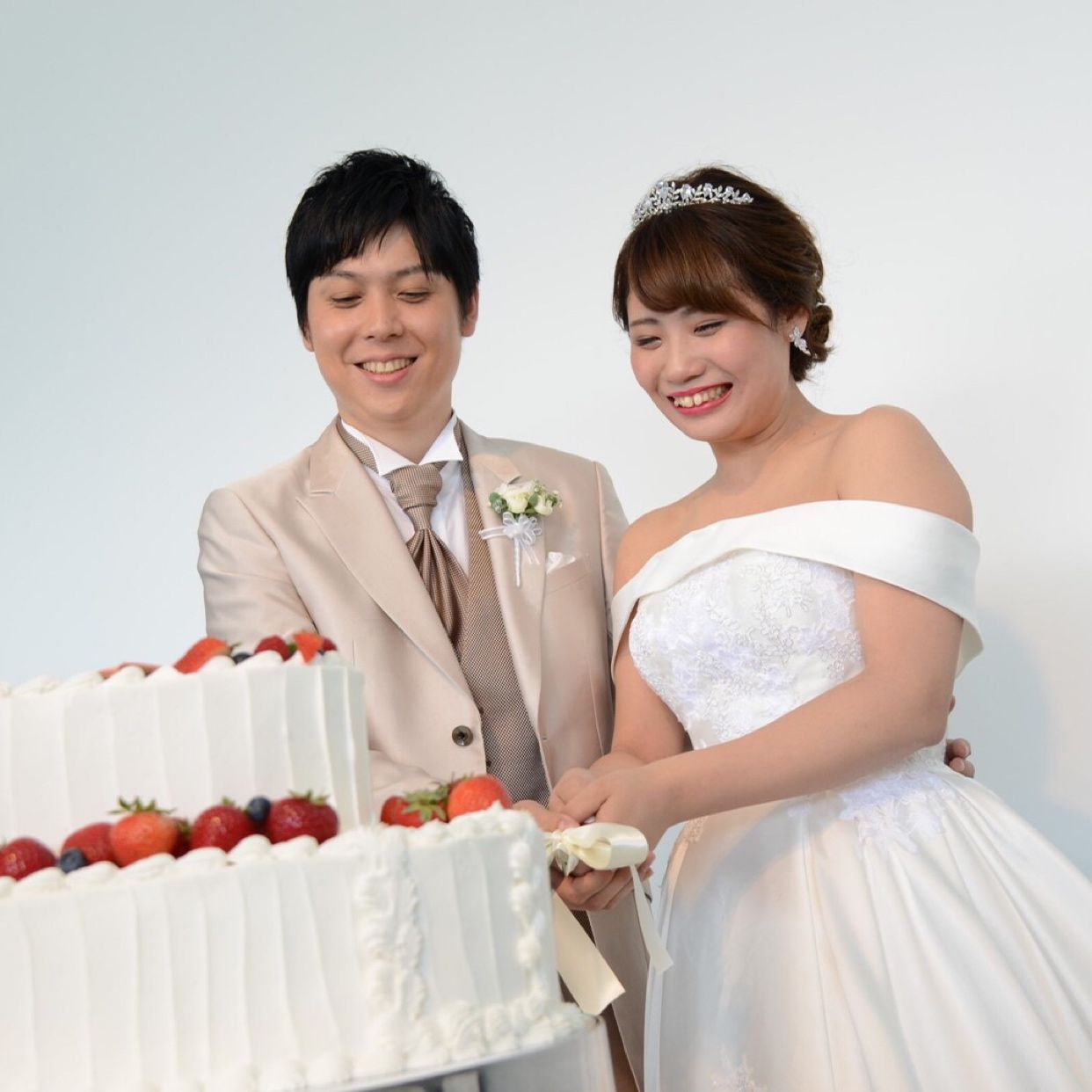 披露宴パーティのカバー写真