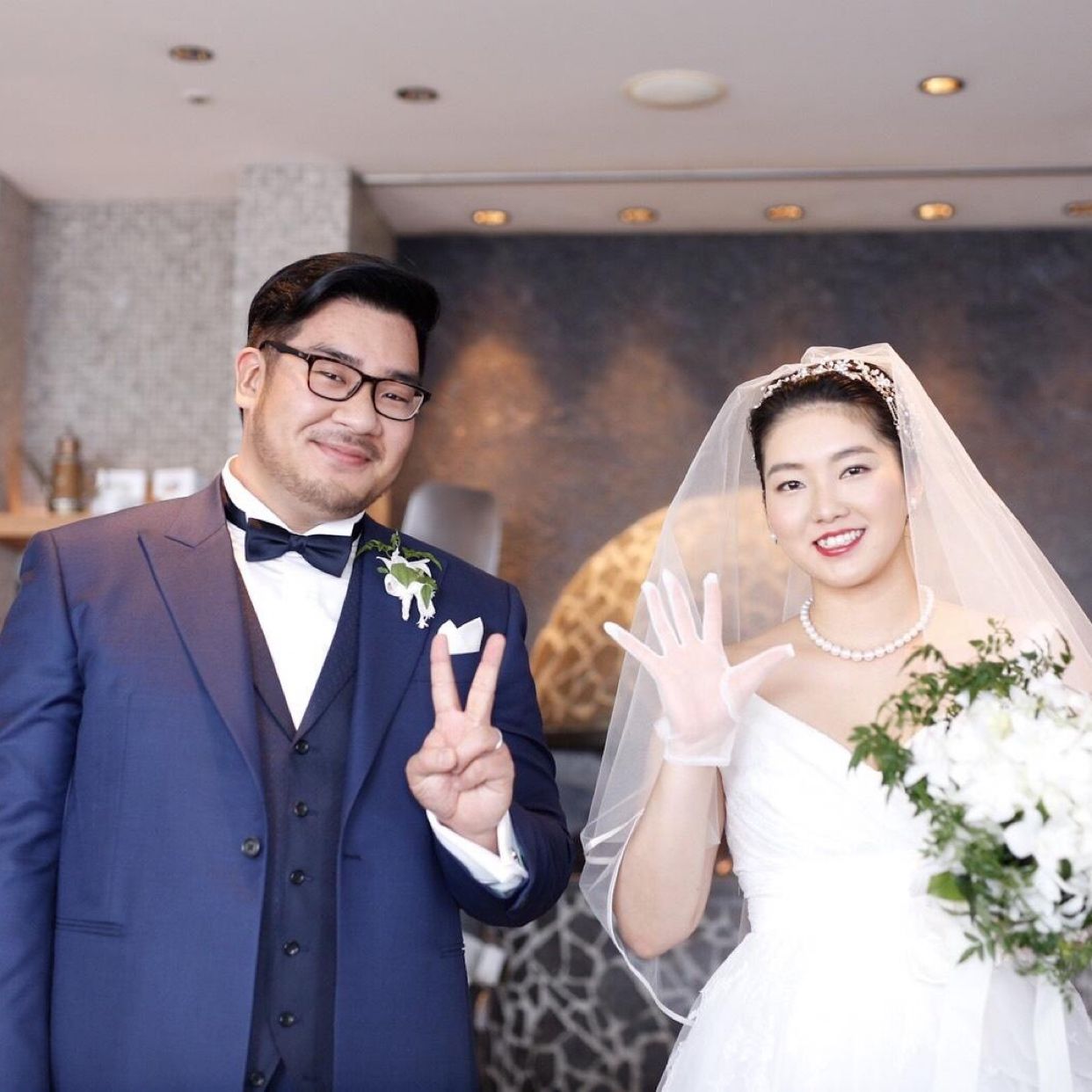 披露宴パーティのカバー写真