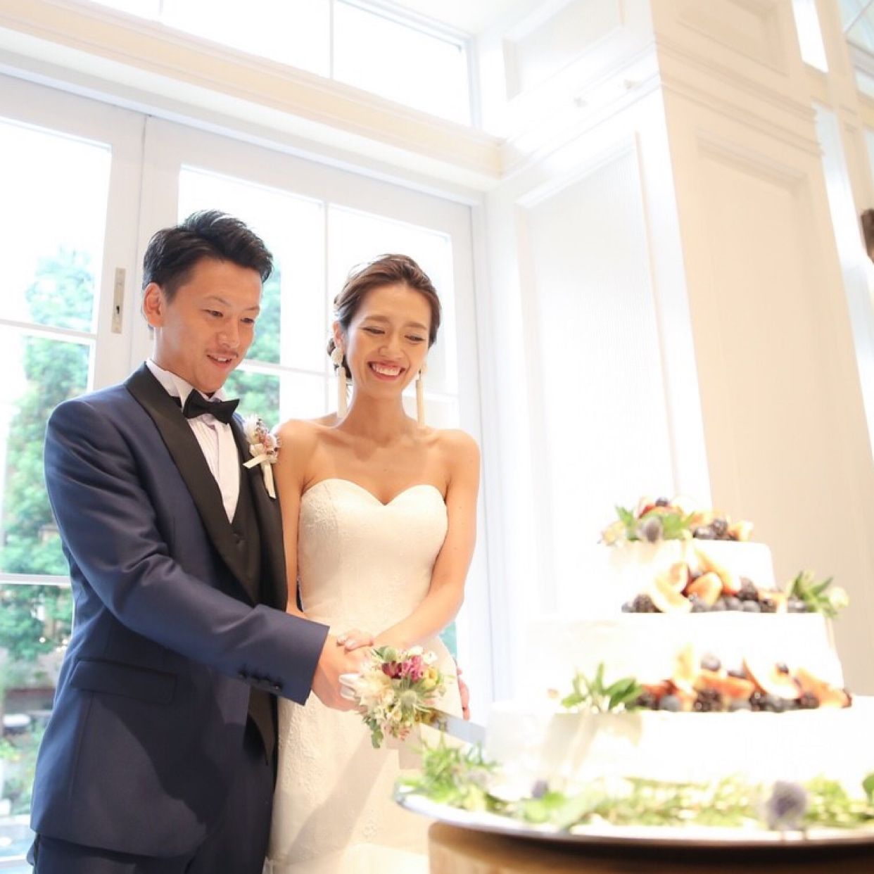 披露宴パーティのカバー写真