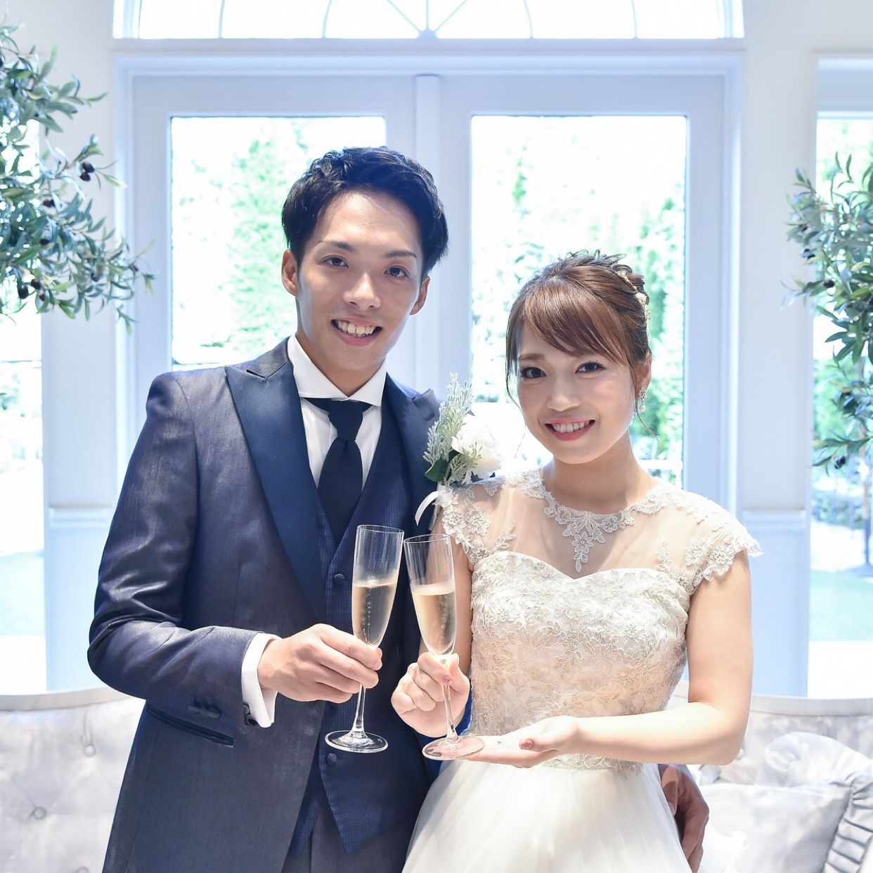 披露宴パーティのカバー写真