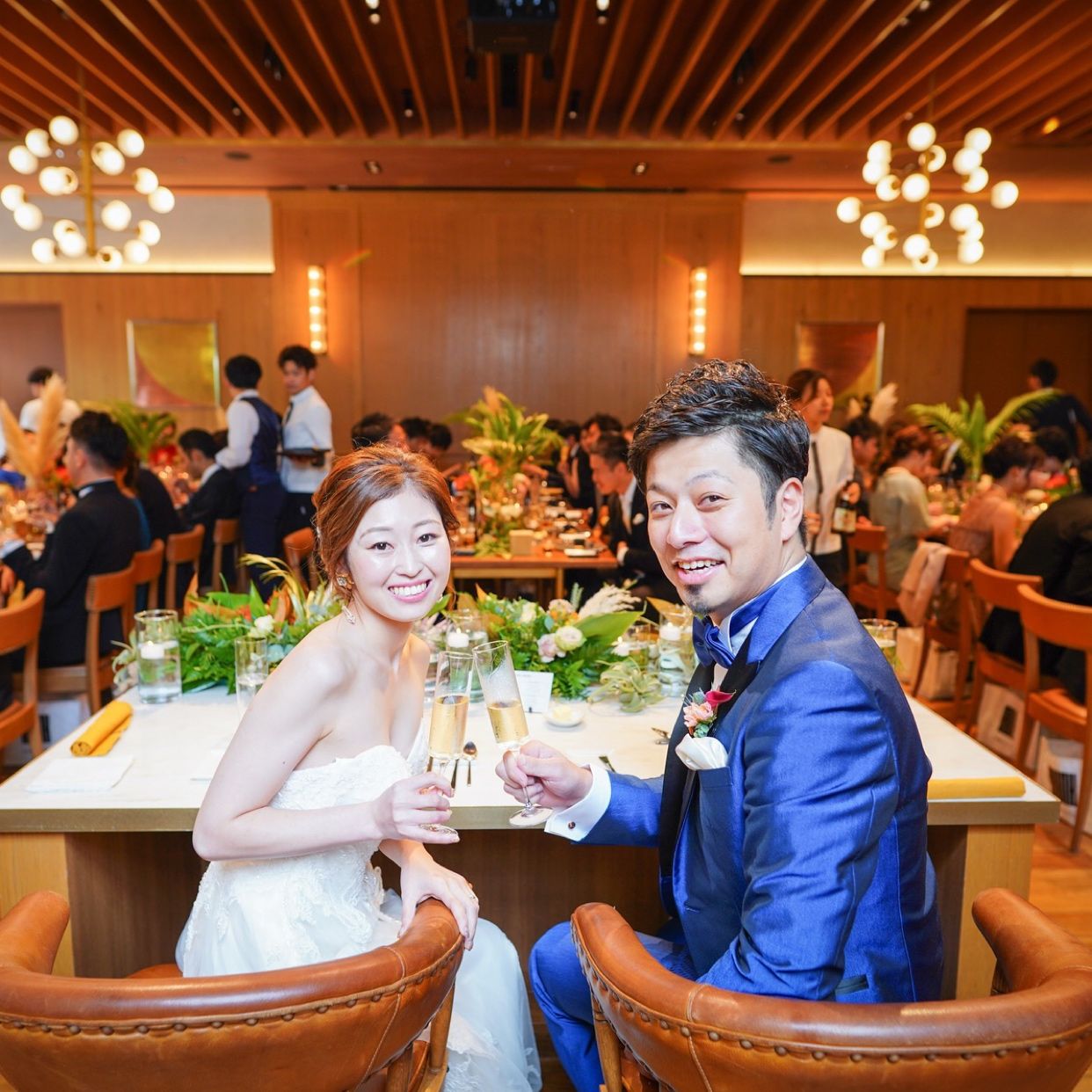 披露宴パーティのカバー写真