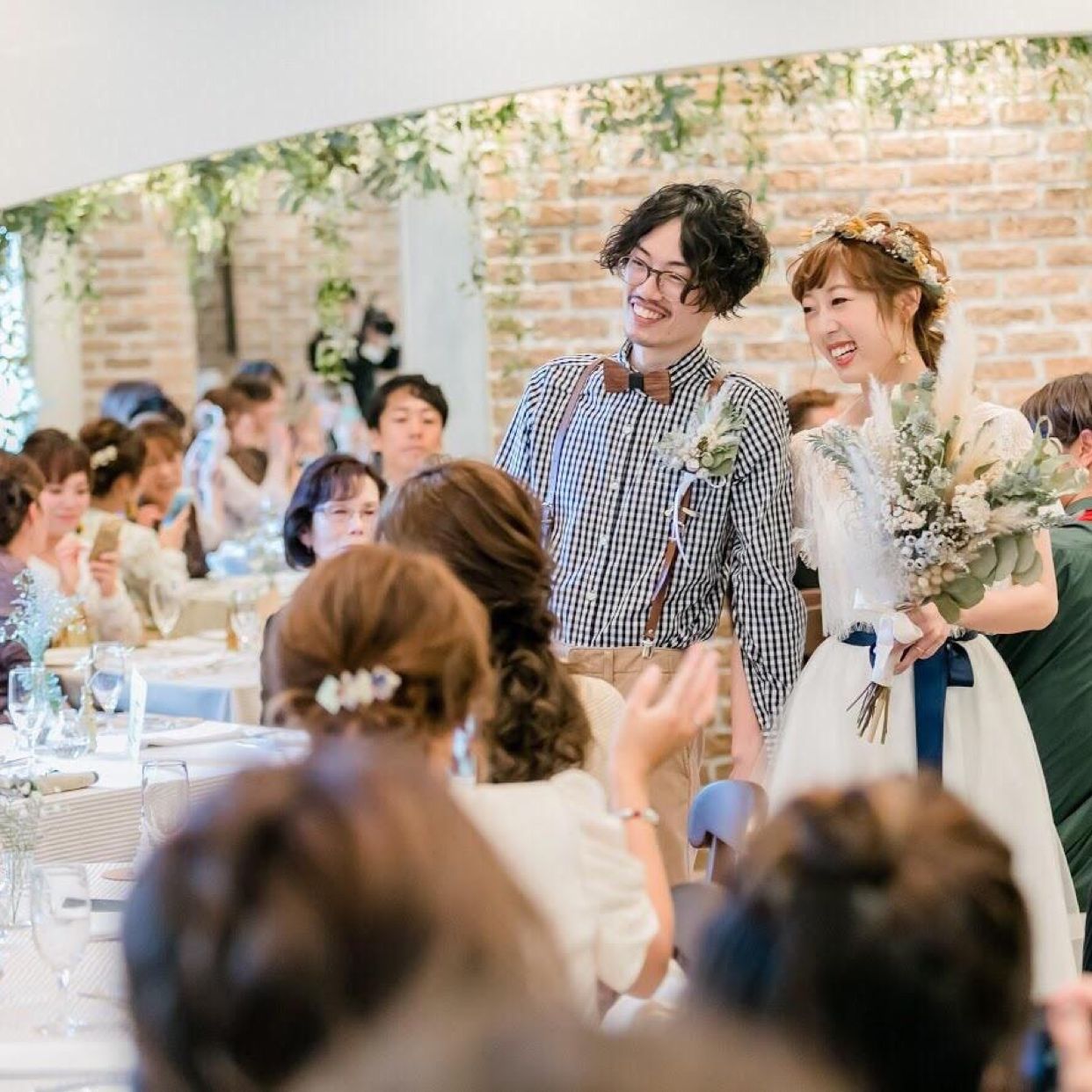 披露宴パーティのカバー写真