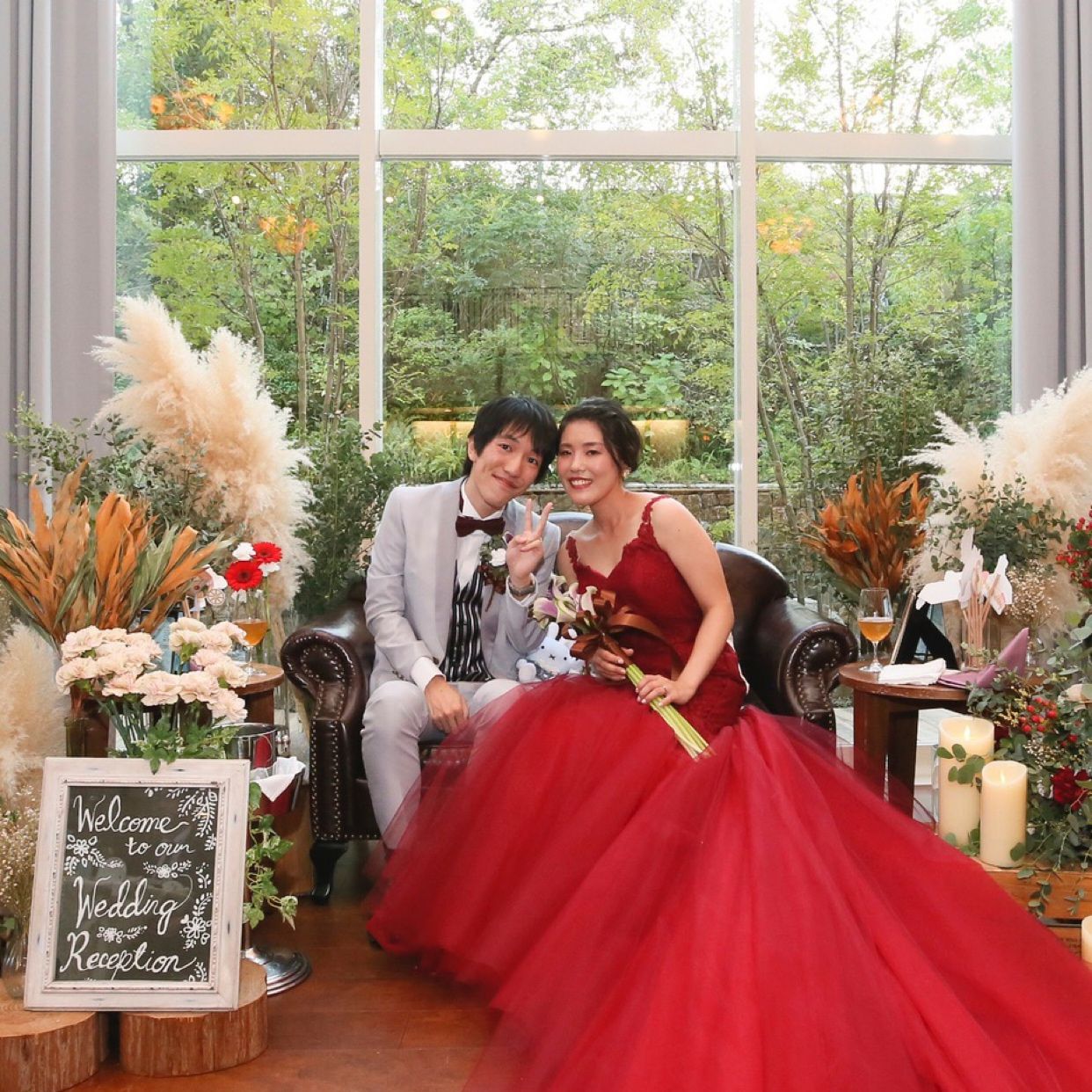 披露宴パーティのカバー写真