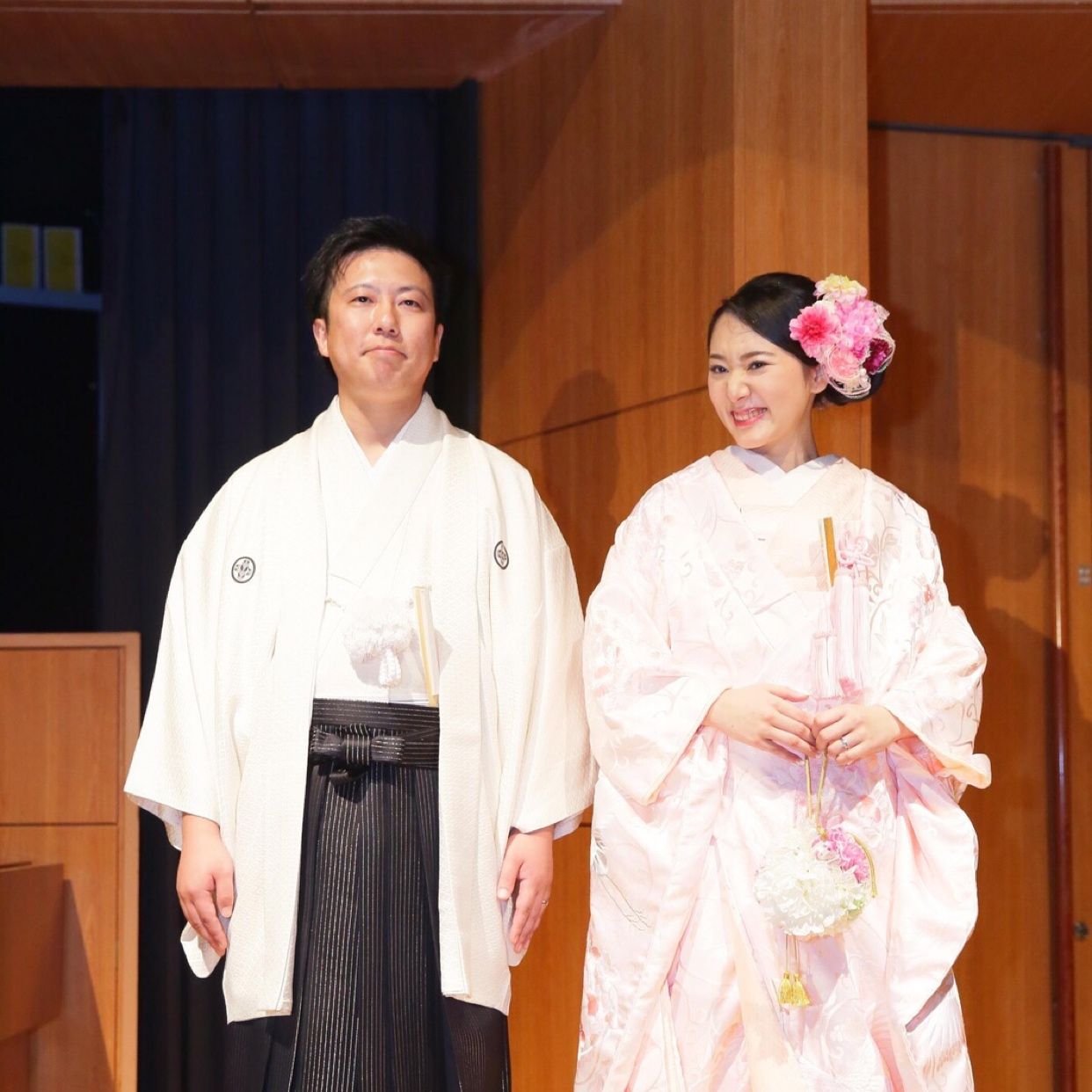 披露宴パーティのカバー写真