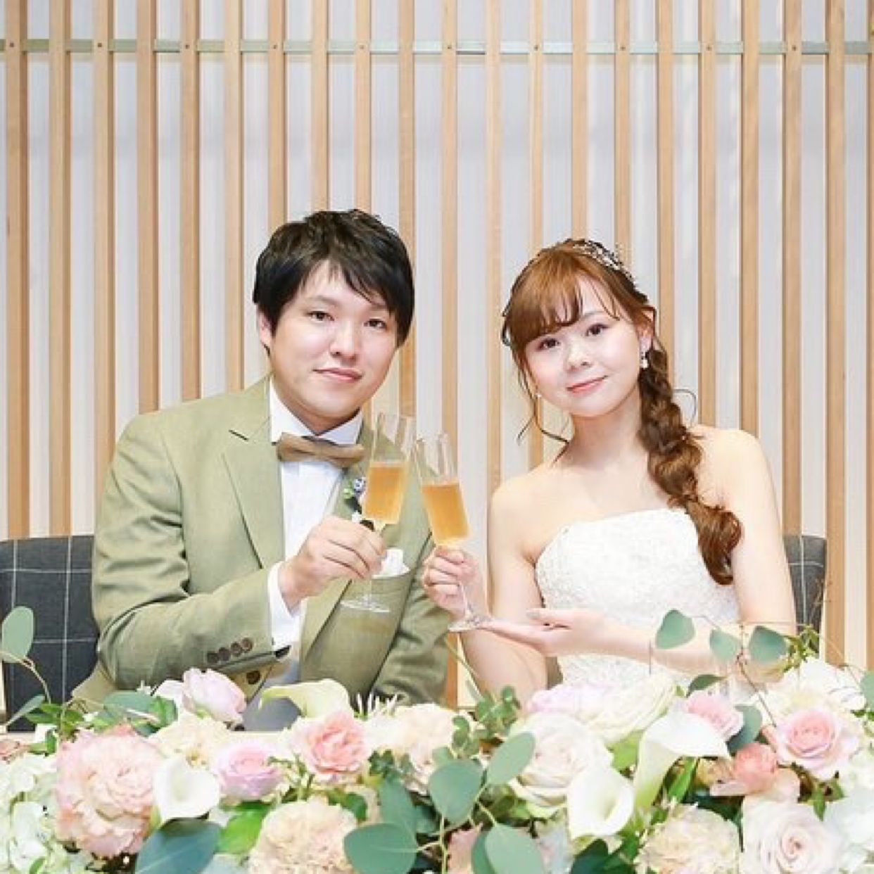 披露宴パーティのカバー写真