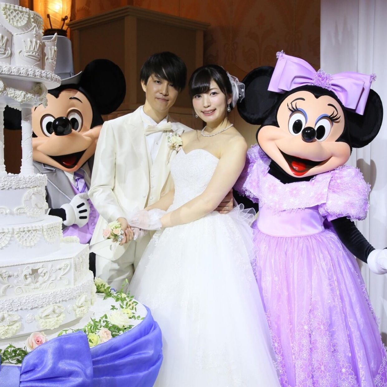 披露宴パーティのカバー写真