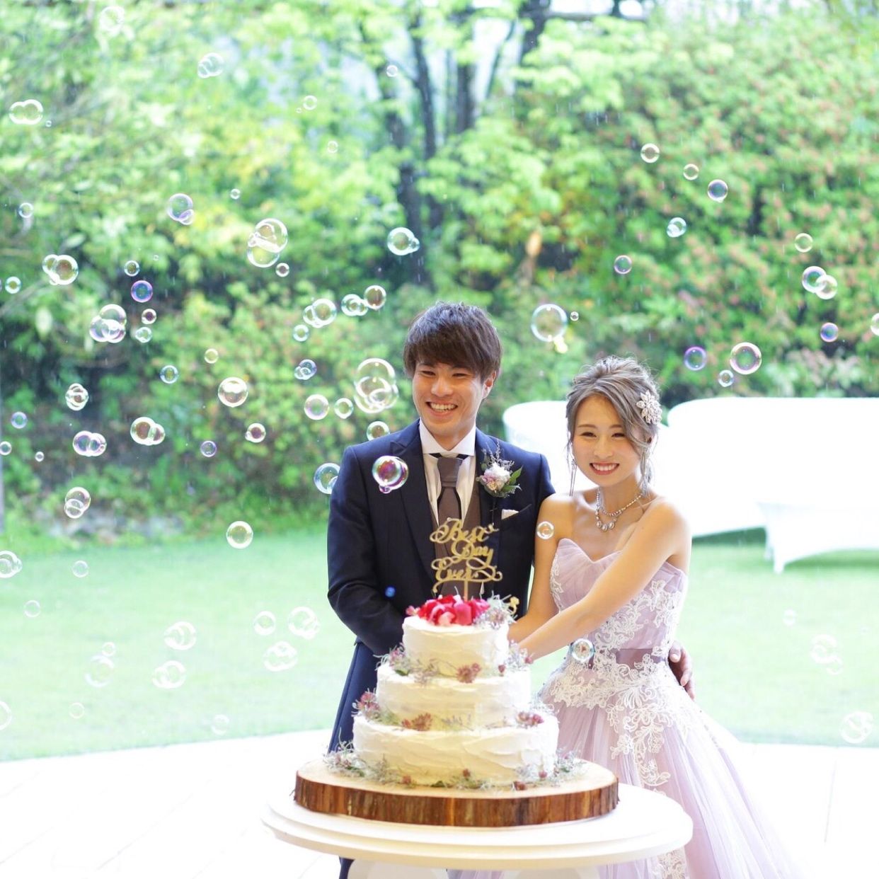 披露宴パーティのカバー写真