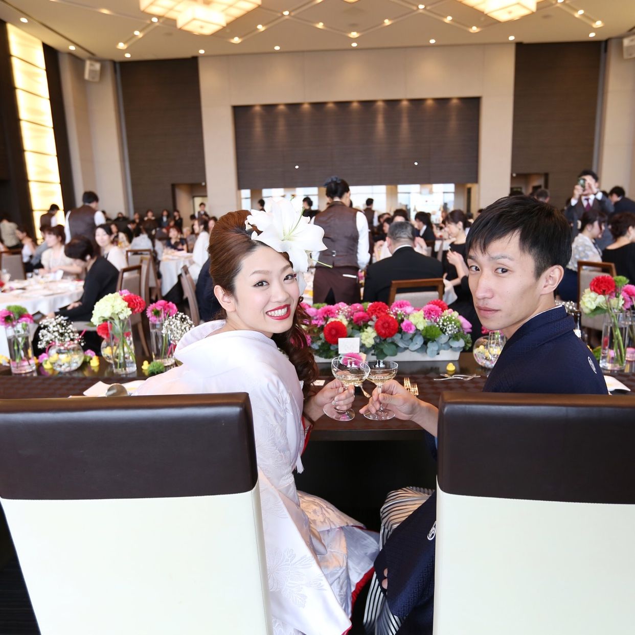 披露宴パーティのカバー写真