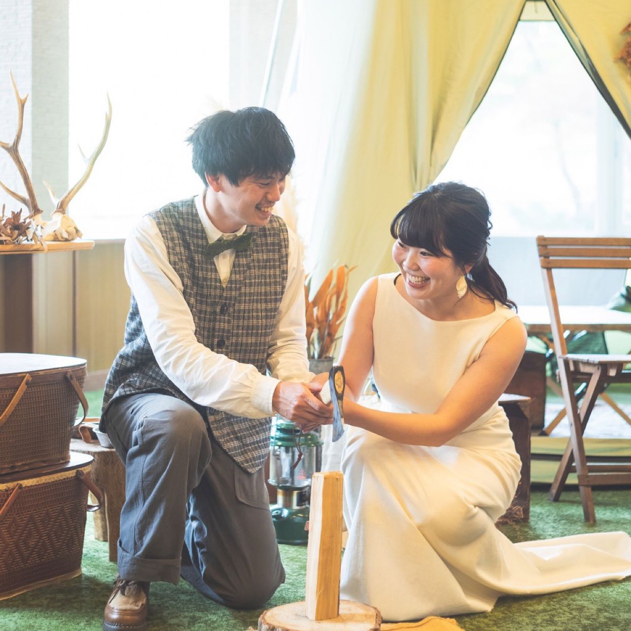 披露宴パーティのカバー写真