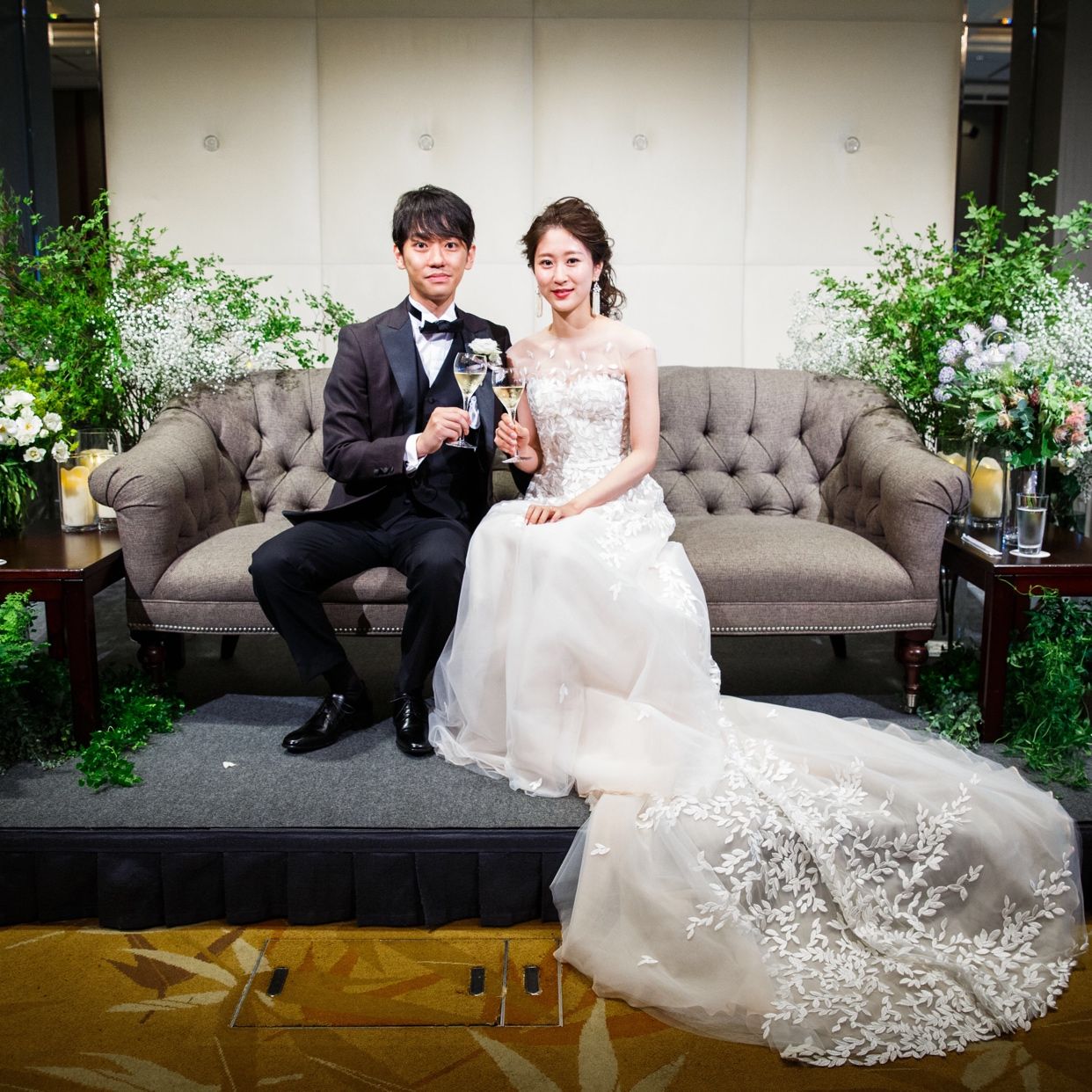 披露宴パーティのカバー写真