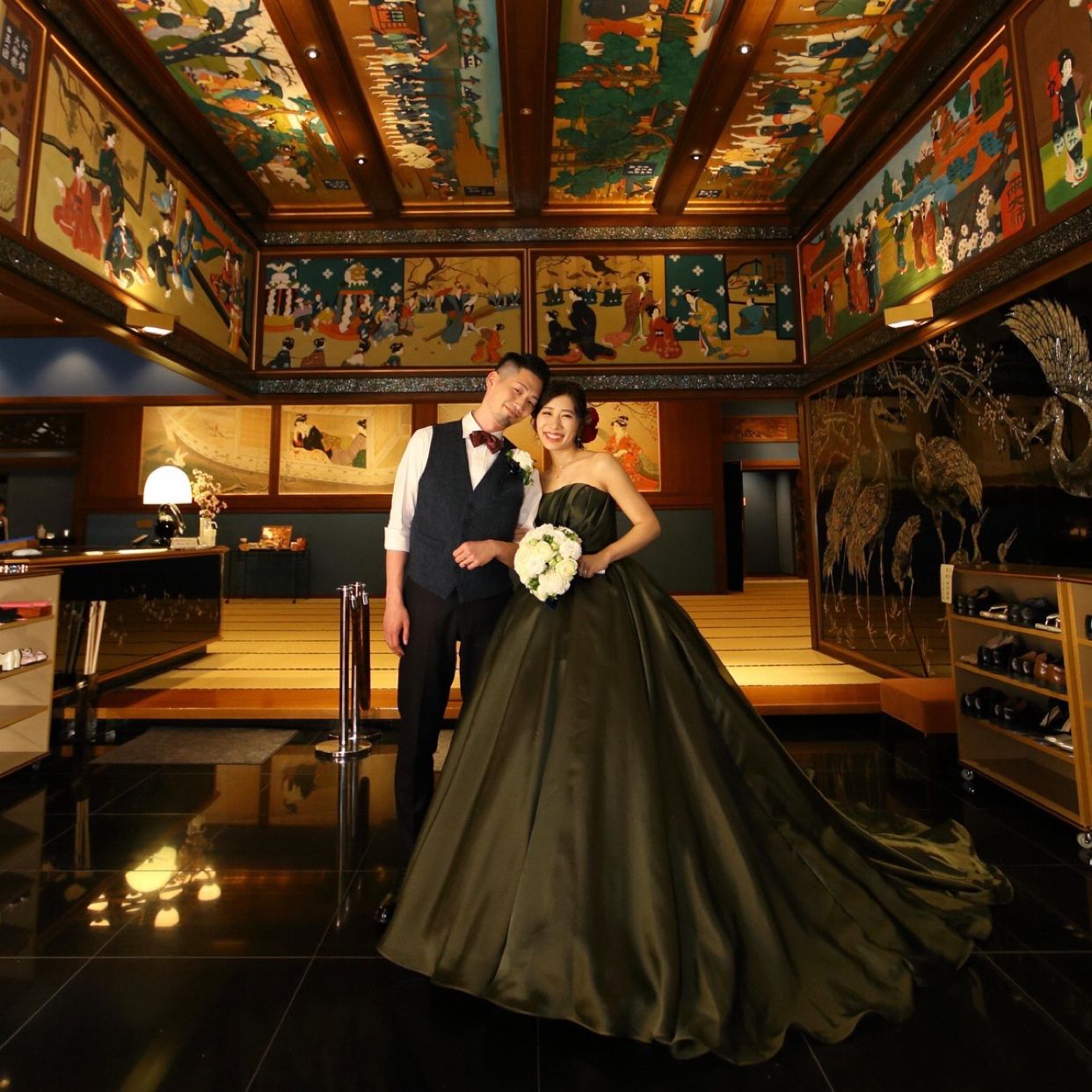 披露宴パーティのカバー写真