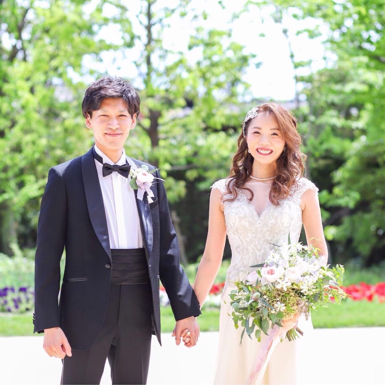 披露宴パーティのカバー写真